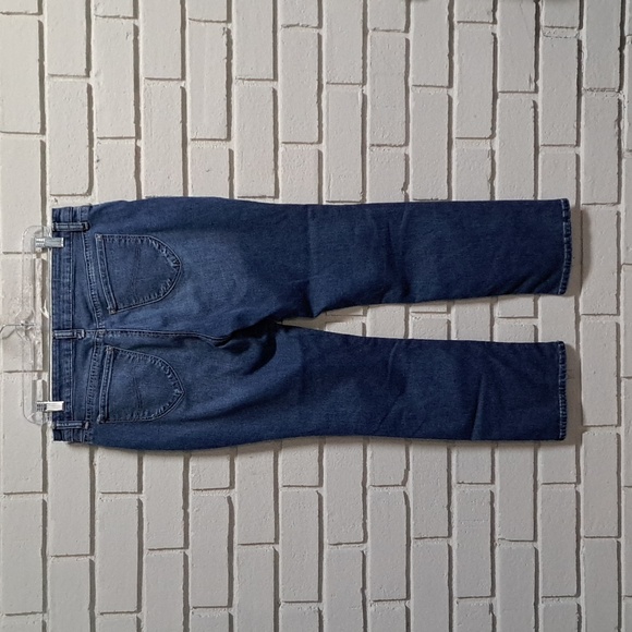 Lee Riders Midrise Straight Leg Blue Jeans. Size 12 Petite - Picture 5 of 7